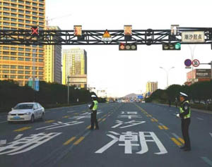 潮汐車道代表什么意思 潮汐車道的作用有哪些？