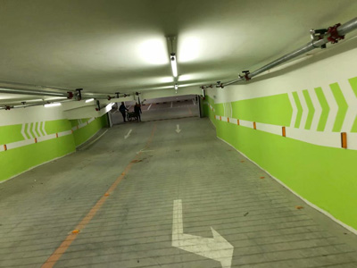 蘇州道路劃線熱熔施工報價_蘇州車庫劃線怎么報價？
