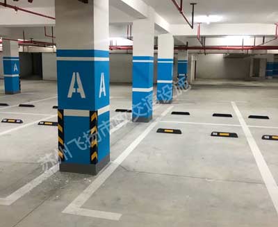 蘇州車庫(kù)劃線多少錢一米？蘇州公路劃線多少一平方？