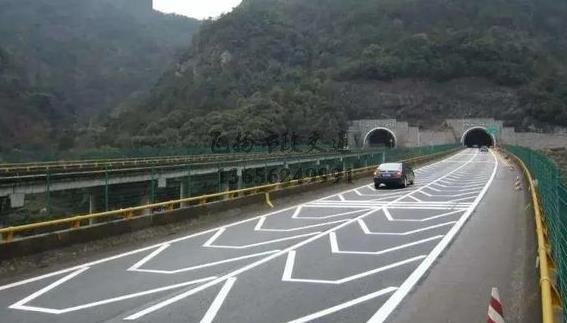 道路劃線，車位劃線，停車位劃線