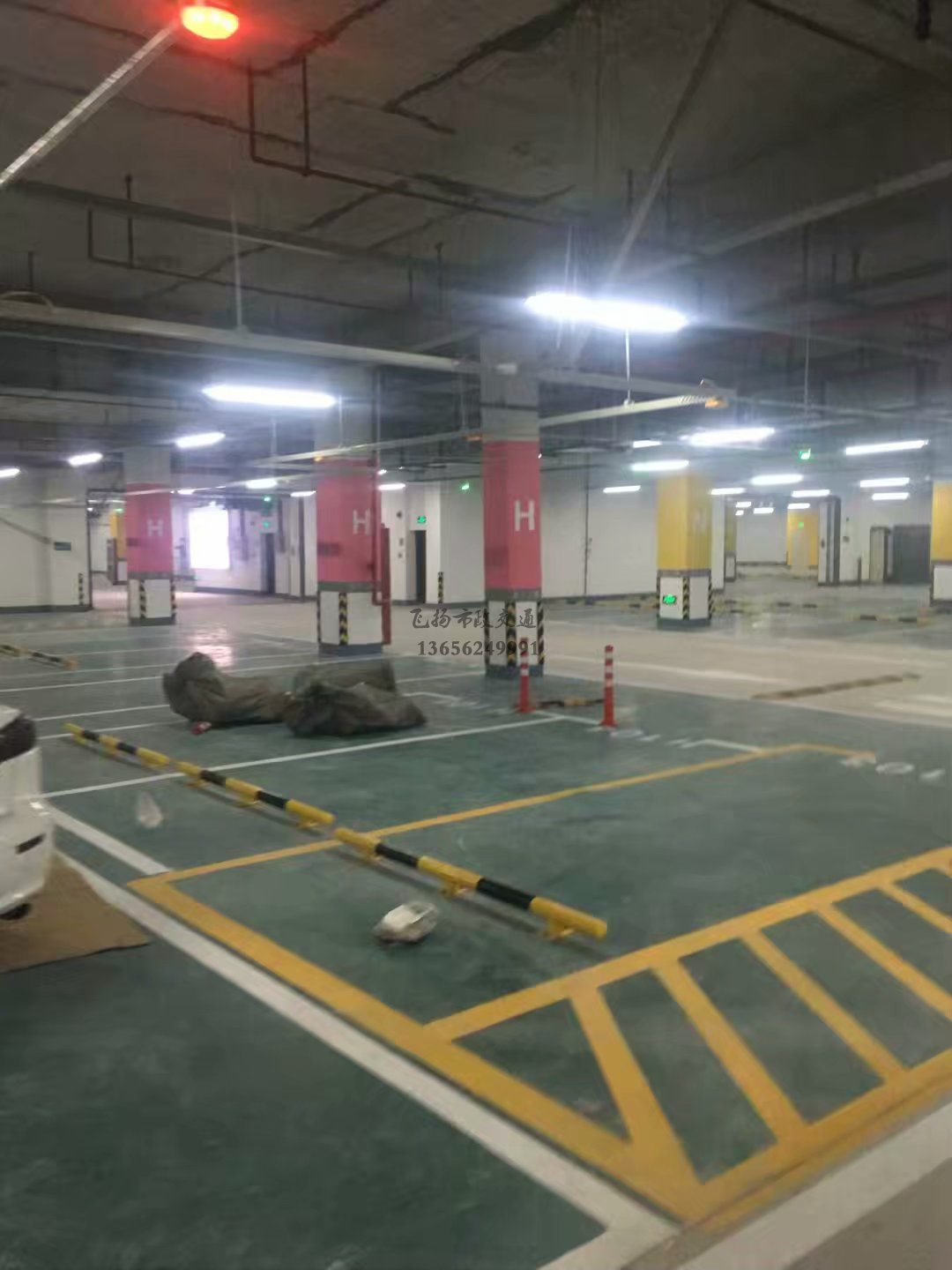 蘇州馬路劃線多少錢一米，廠區(qū)道路劃線價格？