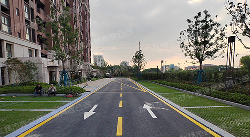 道路劃線，車位劃線，停車位劃線