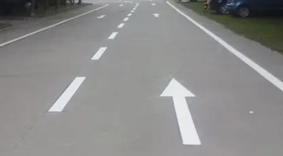 道路劃線熱涂和冷涂一平方多少錢？
