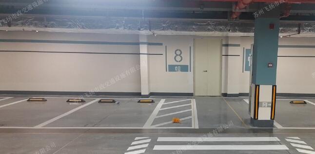 道路劃線，車位劃線，停車位劃線
