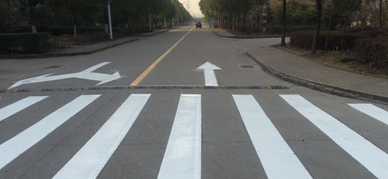 蘇州廠區(qū)道路標(biāo)識(shí)劃線？找飛揚(yáng)市政