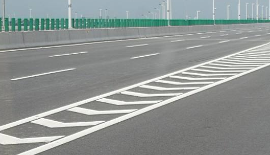 蘇州道路劃線標(biāo)線施工隊？  找飛揚市政
