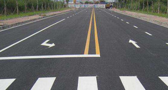 蘇州廠區(qū)道路劃線，資深客服在線服務(wù)